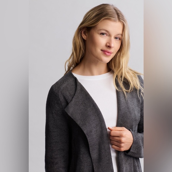 Barefoot dreams sweater - Picture 11 of 11